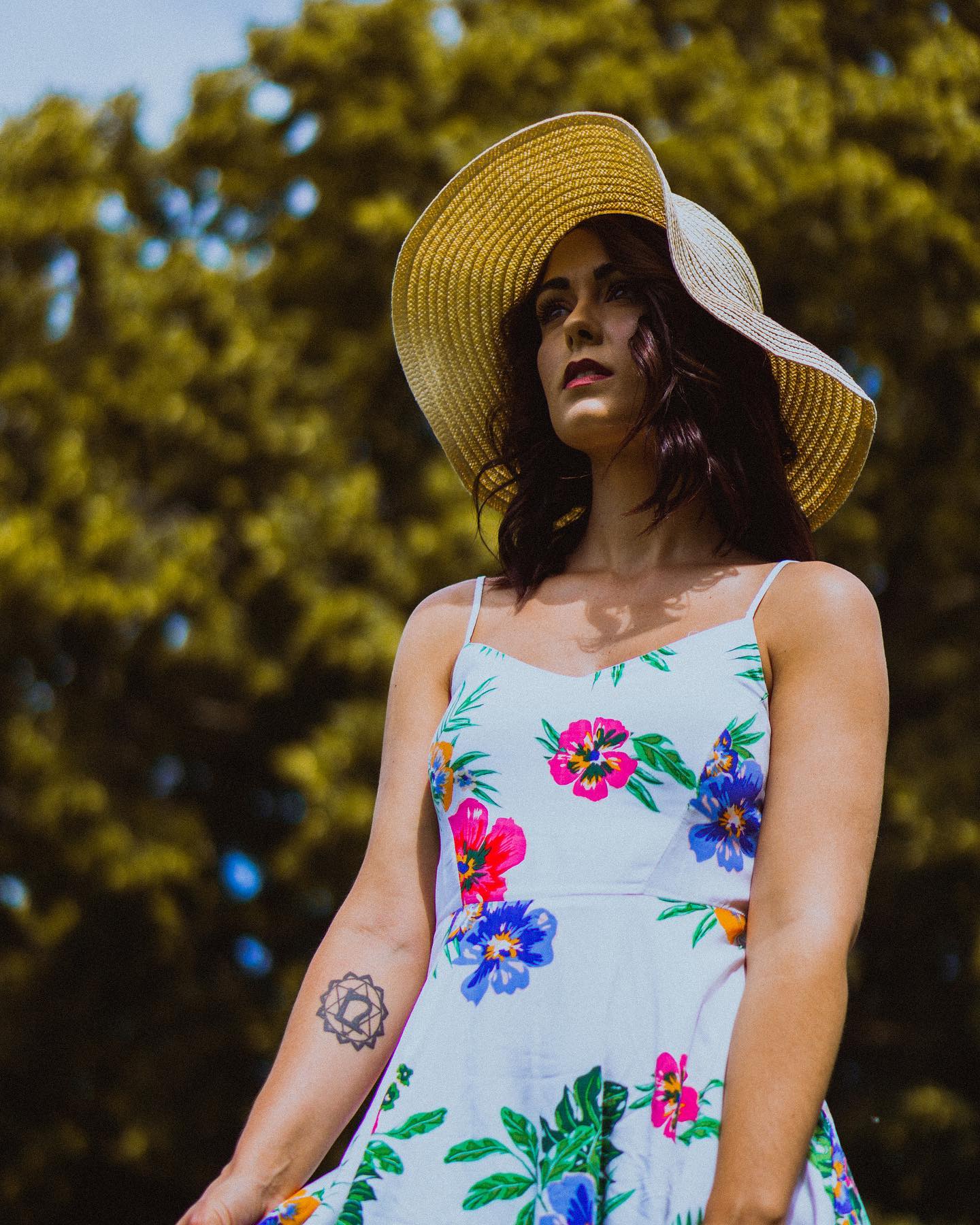 Summer portrait with sun hat